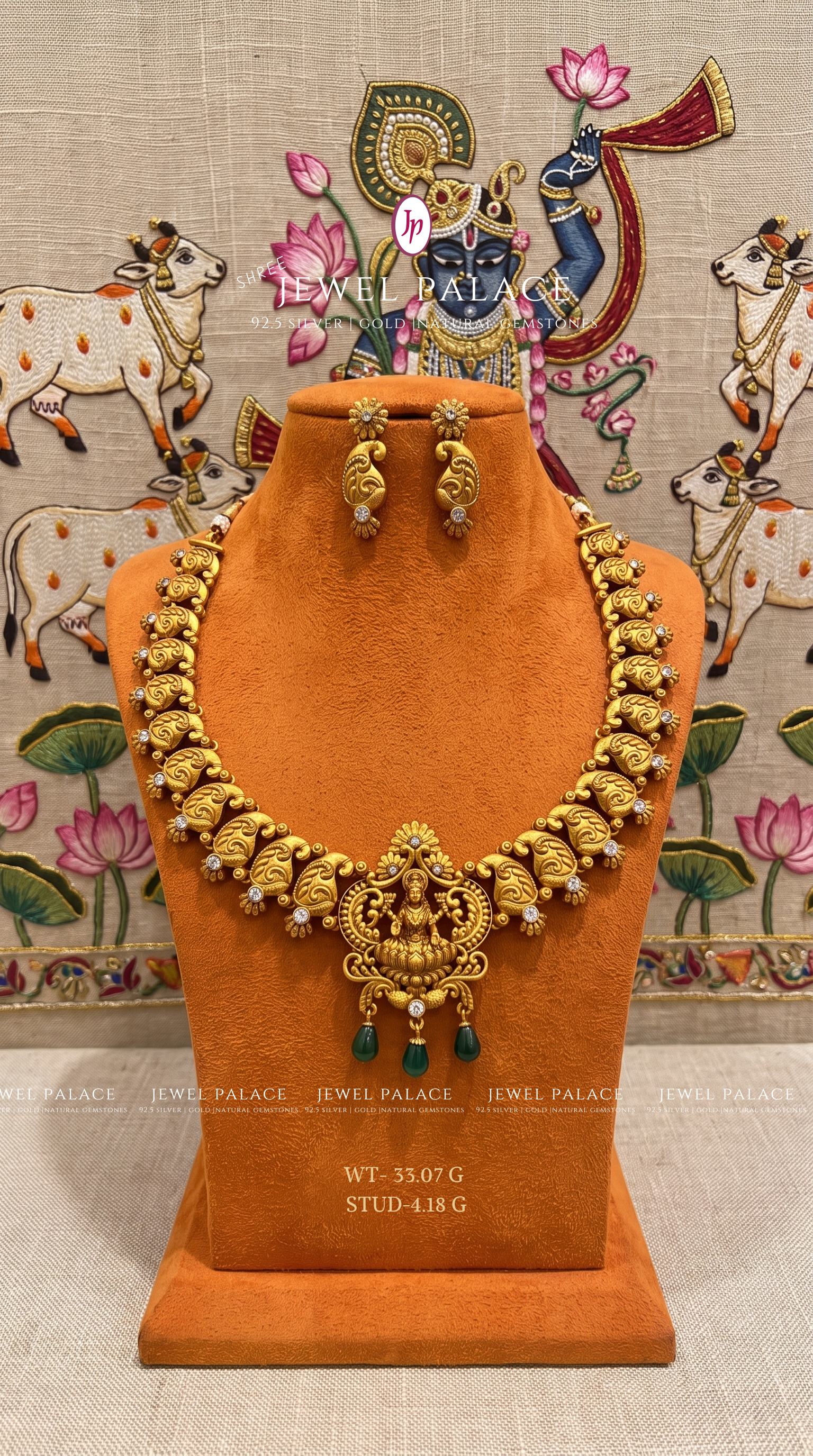 Ambika Paisley Lakshmi Set
