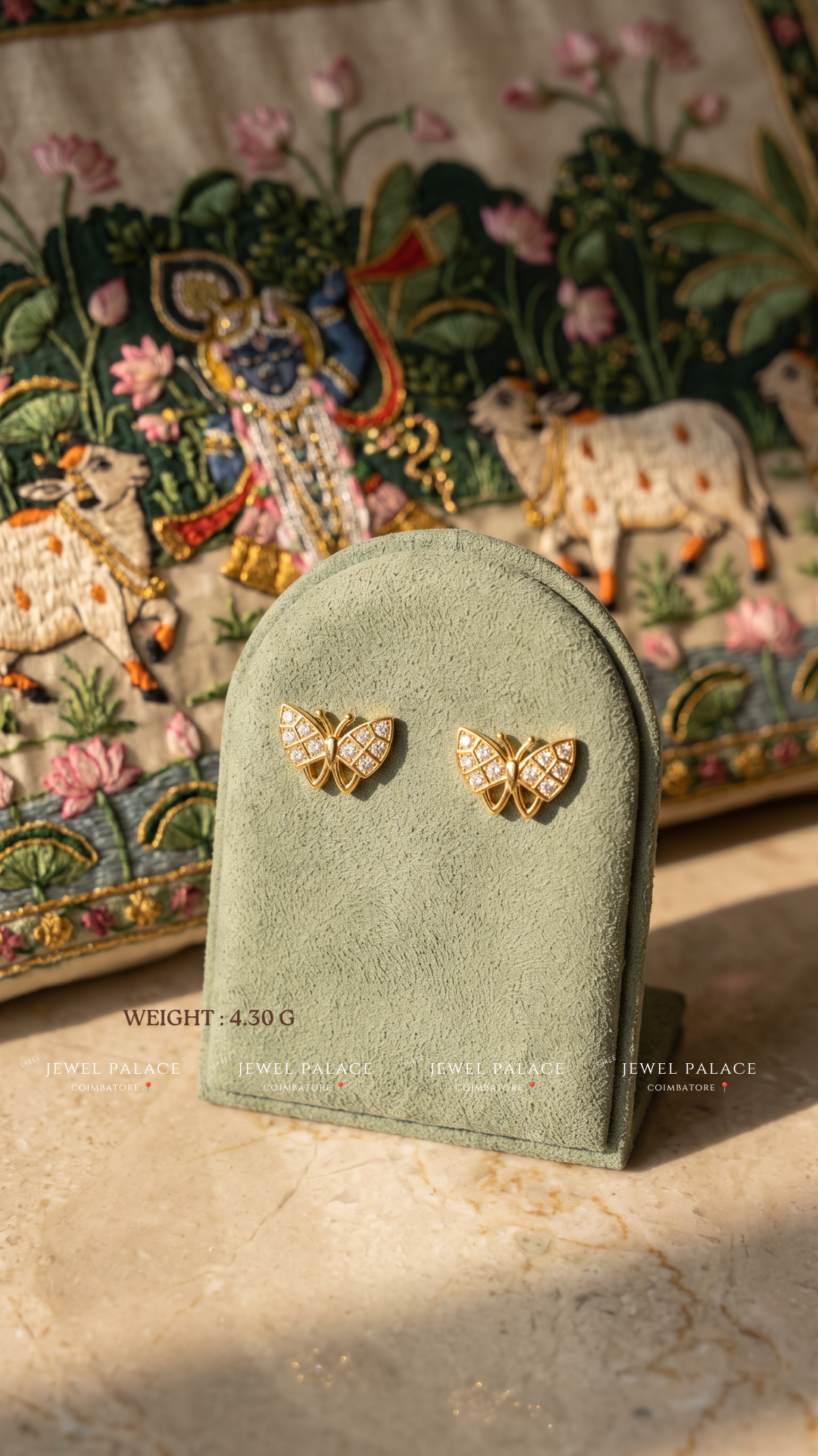 Titli – Pavé Butterfly Studs