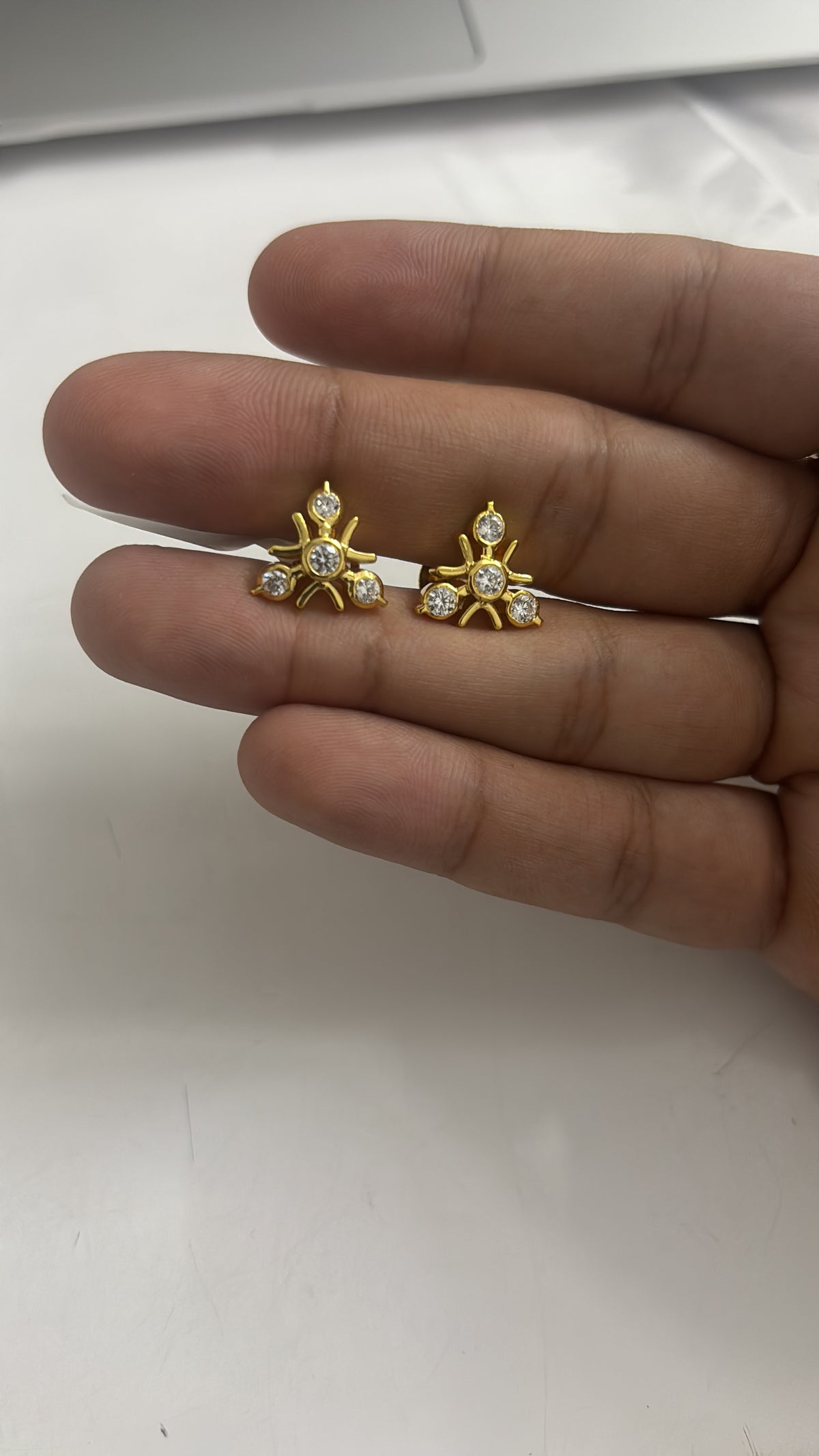 Kolam – Three-Stone Sunburst Studs