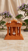 heart shaped pendant set